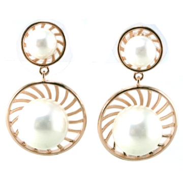 New Design for Fashion Woman′s Pearl Earring 925 Silver Jewelry (E6530)